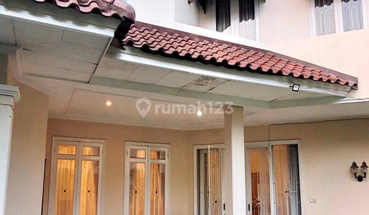 Lebak Bulus Dijual Rumah Mewah 2lt Dekat Stat MRT  1