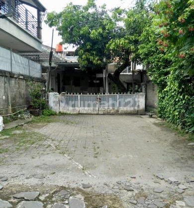 Rumah Lama Hitung Tanah 150mtr Dari Ampera Raya