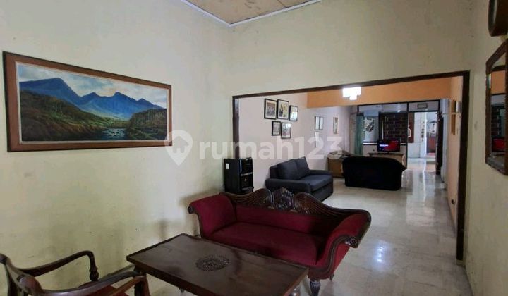 Rumah Lama Hitung Tanah di Cipete