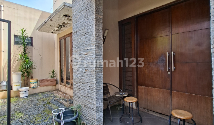 Rumah Bagus Dalam Perumahan di Jagakarsa