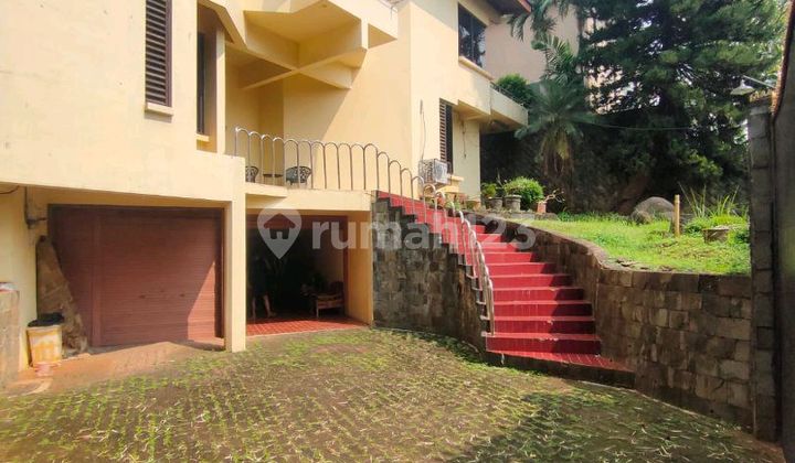 Rumah Lama Hitung Tanah Lokasi Strategis