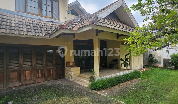 Rumah Lama Hitung Tanah di Cipete