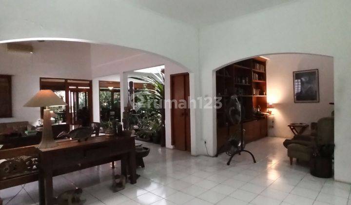 Rumah Bagus Siap Huni  Lokasi Strategis  2