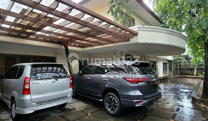 Rumah Bagus Lokasi Strategis Di Menteng