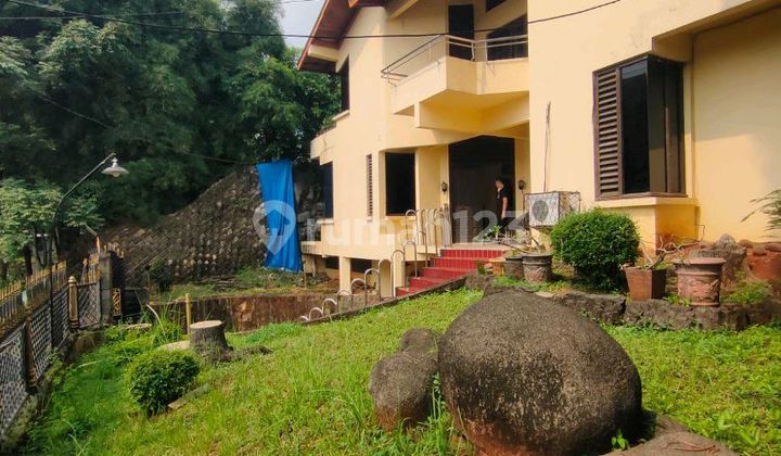 Rumah Lama Hitung Tanah Lokasi Strategis