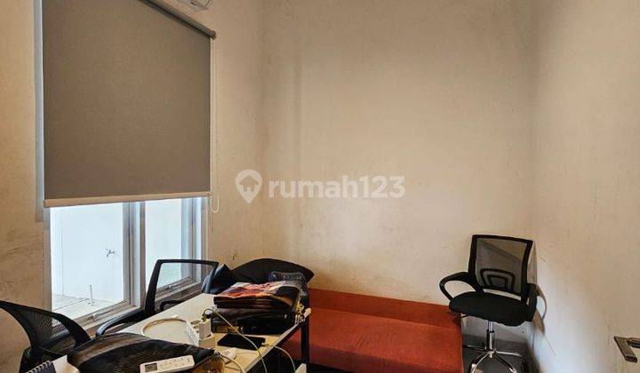 Dijual Rumah 2 Lantai Siap Huni Dekat Pondok Indah 2