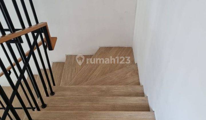 Dijual Rumah Baru 4 Lantai dalam Townhouse di Pejaten Ragunan 2