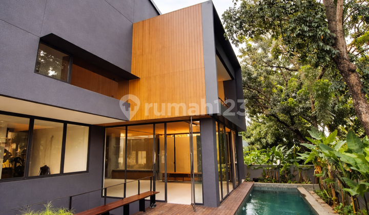 Rumah Baru Siap Huni di Kemang Jakarta Selatan