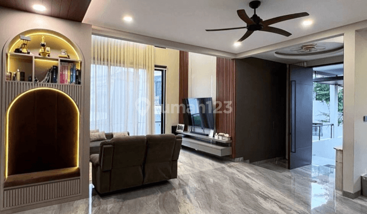 Rumah Cantik 3 Lantai Dalam Townhouse Jagakarsa Jakarta Selatan 2