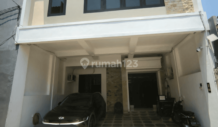 Rumah 2 Lantai Dalam Townhouse Kahfi 2 Jagakarsa 1