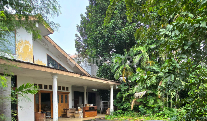 Land Calculation House Strategically Located in Haji Nawi Area, South Jakarta Land Calculation House Strategically Located in Haji Nawi Area, South Jakarta