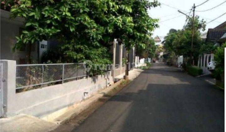 Rumah Lama Terawat dalam Komplek Perumahan Nyaman dan Strategis di Duren Tiga Jaksel