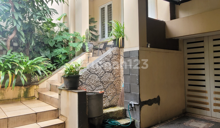 Rumah Siap Huni 3 Lantai di Pondok Indah Jaksel
