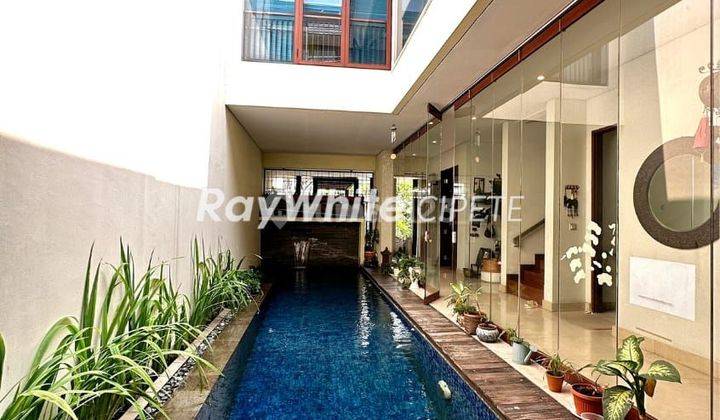 Rumah Mewah Dalam Townhouse Ekslusif
Dengan Private Pool
di Area Cilandak Belakang Citos 1