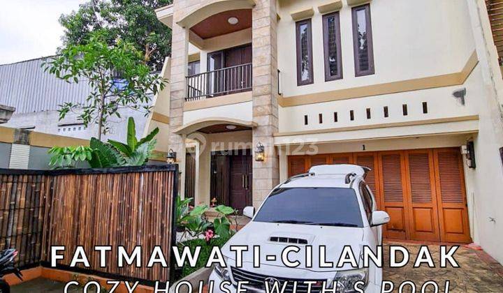 Rumah Nuansa Cozy dalam Townhouse di area strategis Fatmawti Cilandak 2