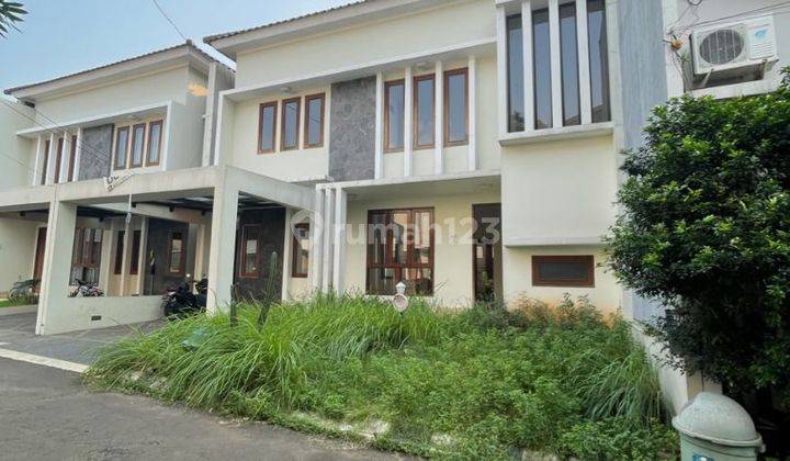 Rumah Cantik dalam Townhouse di Cilandak Seberang Citos 1