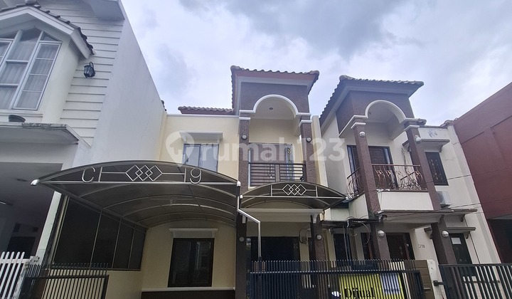 Rumah Siap Huni Dalam Komplek Di Lokasi Strategis Bintara Bekasi
