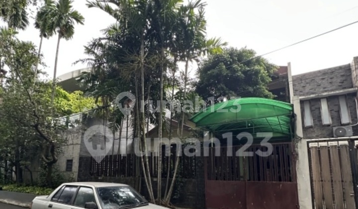 Rumah Tua Hitung Tanah di Pondok Indah Harga Dibawah NJOP Rumah Tua Hitung Tanah di Pondok Indah Harga Dibawah NJOP