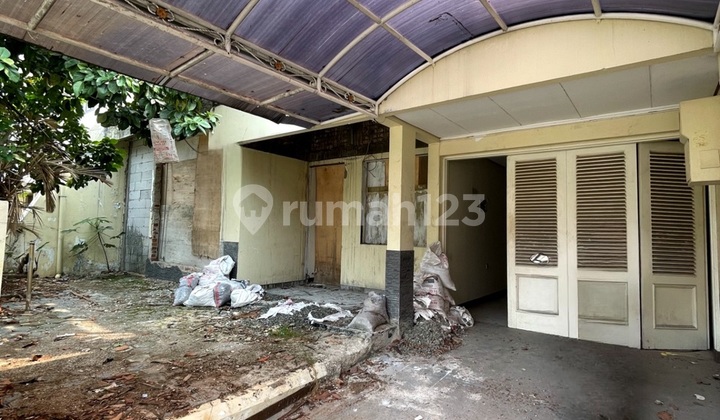 Rumah Hitung Tanah Komplek Tanjung Barat Indah Jakarta Selatan