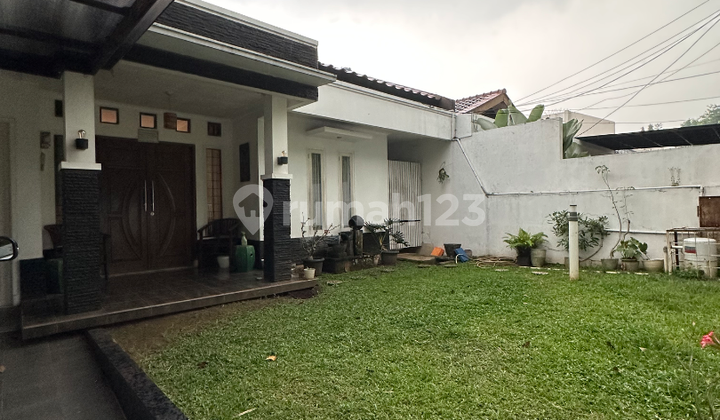 Rumah Cantik Nyaman Dalam Komplek Lebak Bulus Jakarta Selatan 2