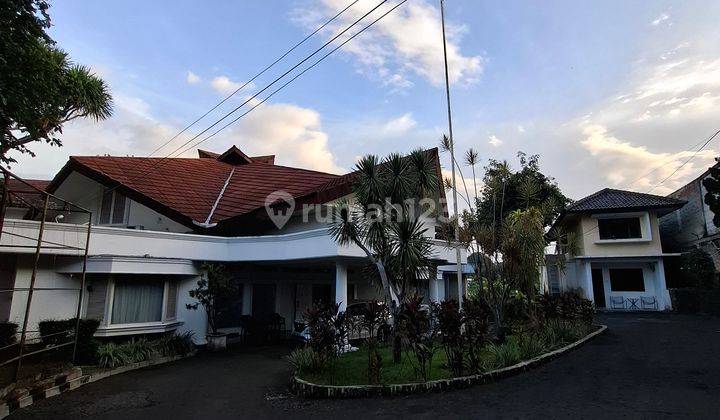 Rumah Terawat Di Lahan Luas Lingkungan Nyaman Di Cilandak 2