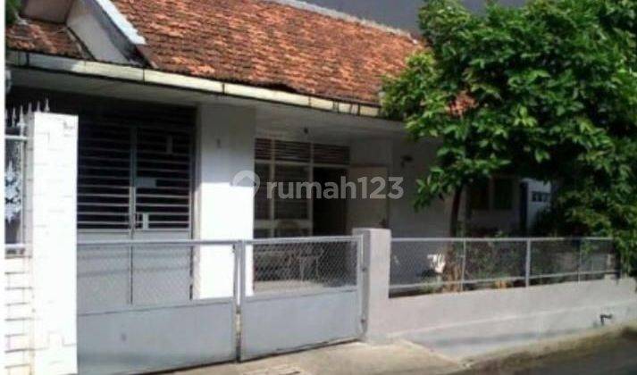 Rumah Tua Terawat Di Dalam Komplek Di Duren Tiga Jaksel 1