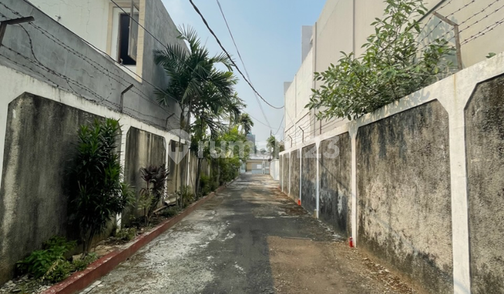 2 Ready-to-Occupy Houses Within Compound in Cipete - Antasari, South Jakarta 2