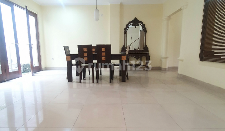 Rumah 2 Lantai Dalam Komplek Lebak Bulus Jakarta Selatan 2