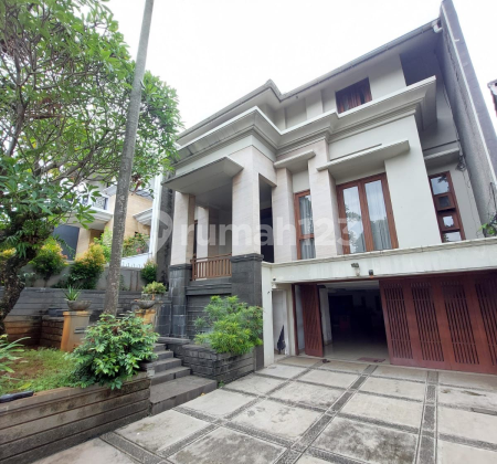 Rumah Mewah Dengan Pool Di Area Prime Kebayoran Baru
