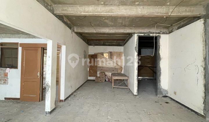 Rumah Hitung Tanah Komplek Tanjung Barat Indah Jakarta Selatan 2