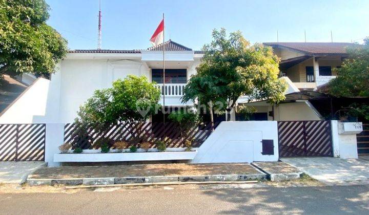 Rumah cantik dan asri di cibubur jakarta timur 1