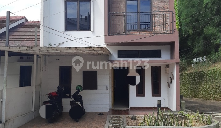 Rumah di Cinere di Dalam Cluster Dekat Exit Tol Limo Depok