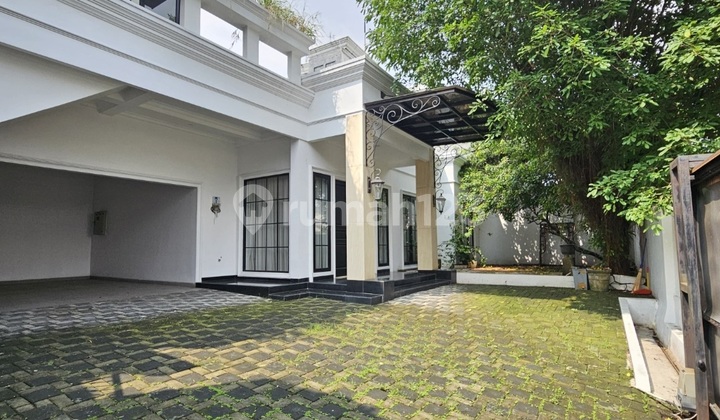 Luxurious House Un Furnished Di Kemang Jakarta Selatan Luxurious House Un Furnished Di Kemang Jakarta Selatan