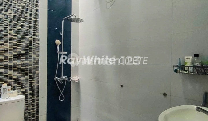 Rumah Siap Huni di Bintaro Jakarta Selatan Rumah Siap Huni di Bintaro Jakarta Selatan