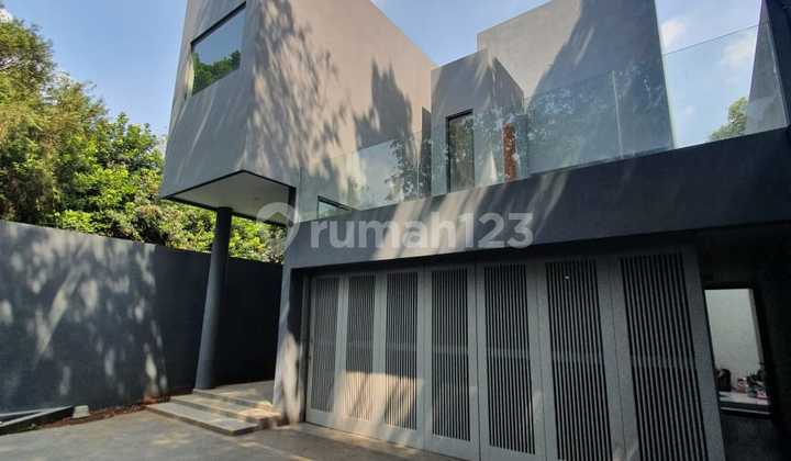 Dijual Murah Cilandak Rumah Bagus Siap Huni Design Futuristic