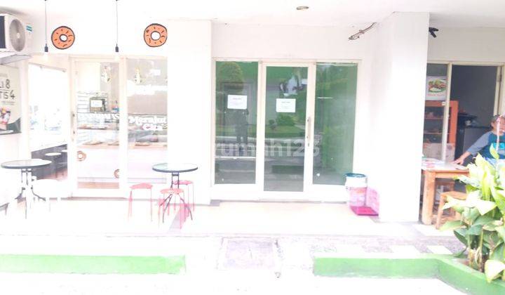 Dijual Kios di Apartemen Green Lake View Bonus 1 Unit Apartemen 1