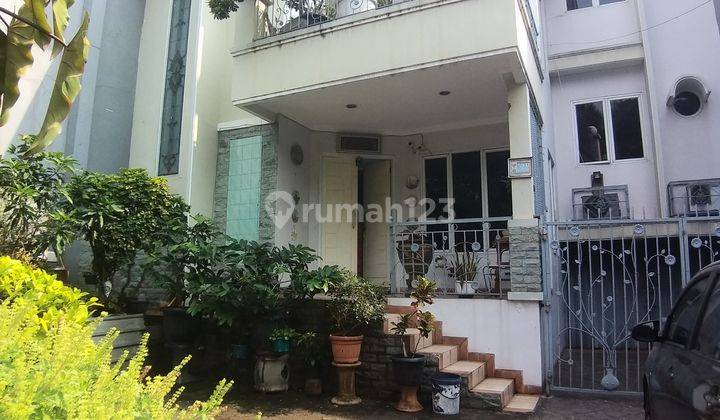 Dijual Rumah Lama Terawat di Palmerah Jakarta Barat 2