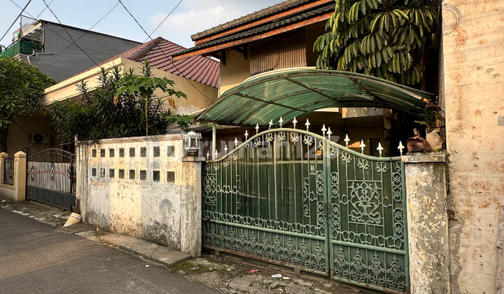 Rumah Murah di Haji Nawi Jaksel Dekat MRT