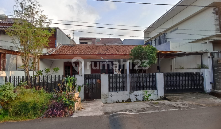 Rumah Lama Dalam Komplek Pondok Labu Cilandak 1