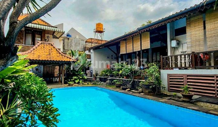 House Griya Cantik Nuansa Villa in Cipete South Jakarta