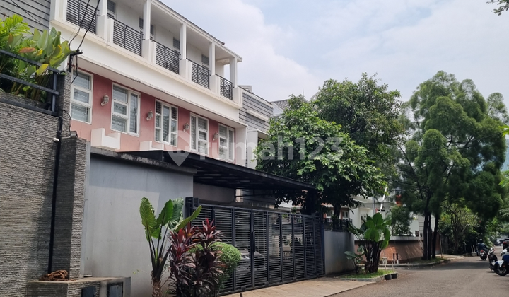 Rumah Siap Huni di Perumahan Pondok Indah