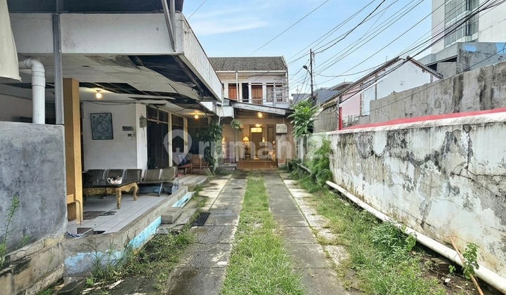 Rumah Lama Hitung Tanah di Area Gandaria Selatan Jaksel
