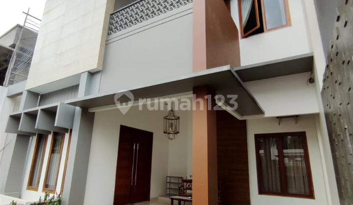 Rumah Bagus Siap Huni di Lebak Bulus Dekat MRT Lebak Bulus Jakarta Selatan