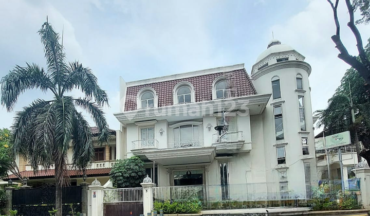 Premium Commercial Space for Rent in Senopati Area, South Jakarta