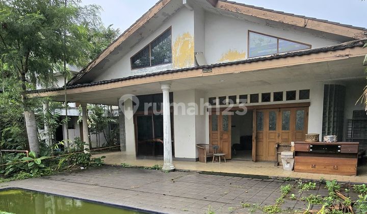 Cheap Land Count House in Haji Nawi, South Jakarta, Near MRT