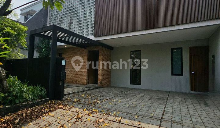 Rumah Cantik Komplek Lebak Bulus Jakarta Selatan