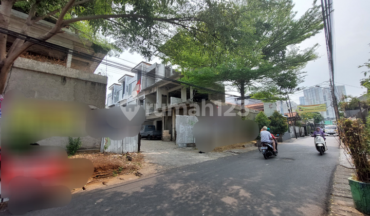 Jual Murah Rumah 8 Unit Dalam Townhouse Kondisi Setengah Jadi Hitung Tanah Di Menteng Atas Jaksel 2