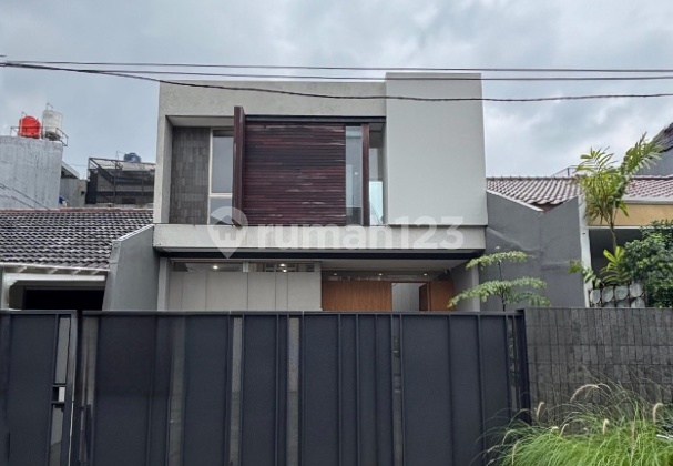 Rumah 2 Lantai Taman Alfa Indah Joglo Jakarta Barat