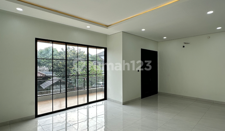 Rumah Bagus Brand New di Cilandak Jakarta Selatan Sebrang Cilandak Town Square