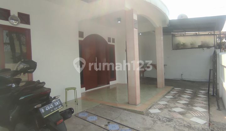 Rumah Dalam Komplek Di Pamulang  2